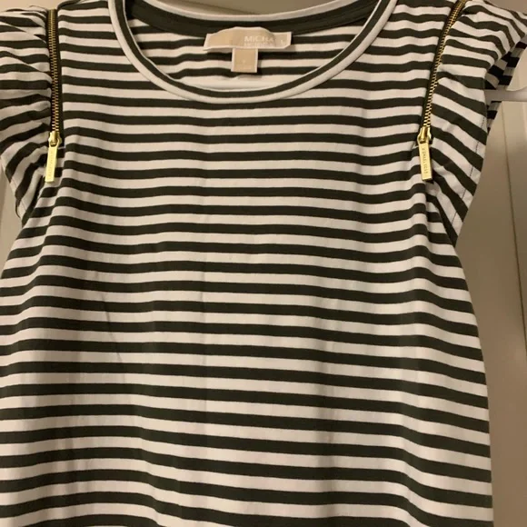 Michael Kors dress - Picture 2 of 4